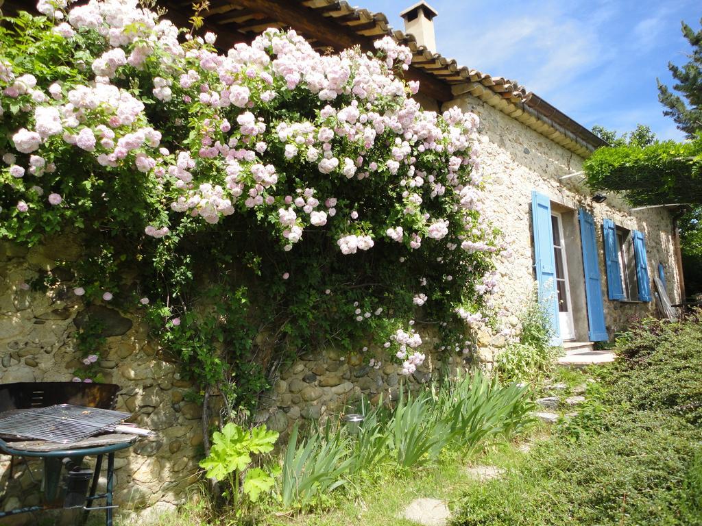 Un Gite De Charme En Haute Provence Villa Sigoyer  Habitación foto